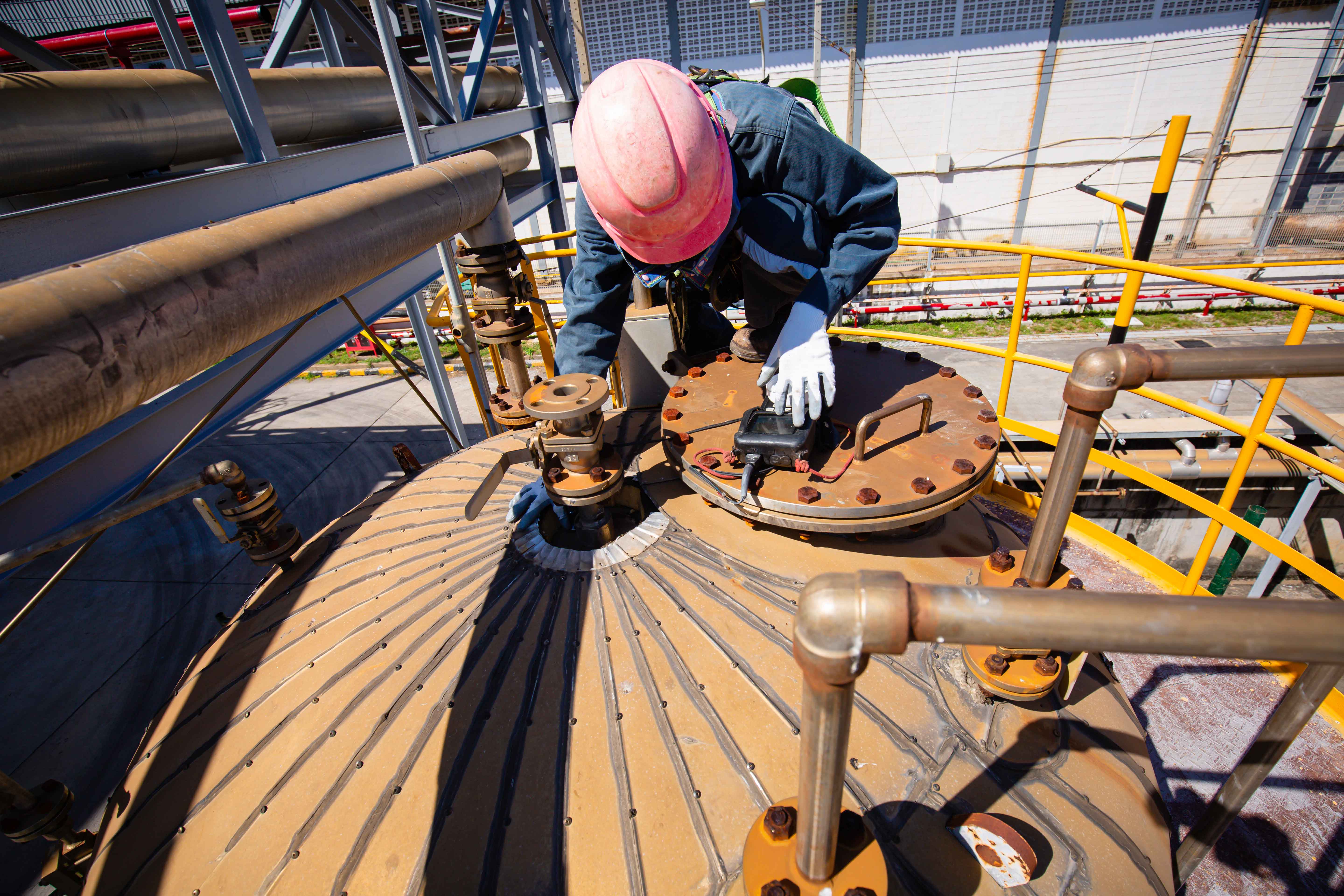 Oil Tank Cleaning Services 